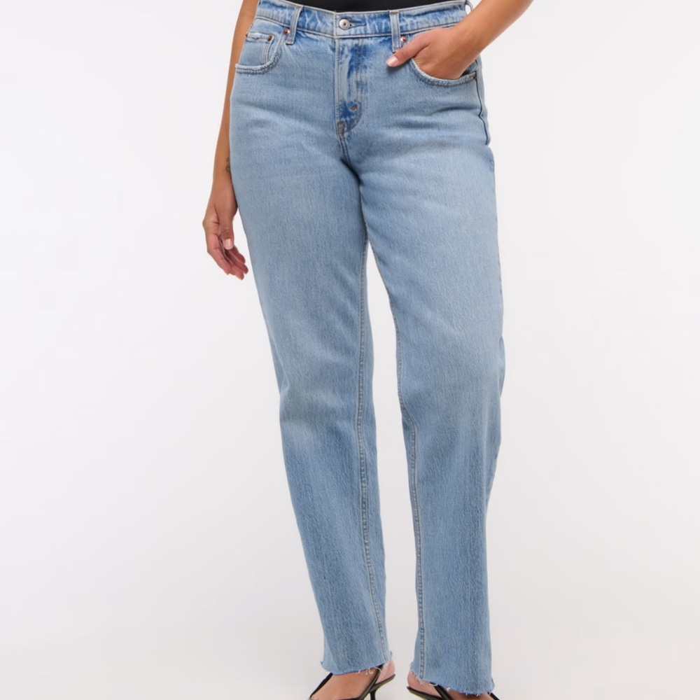 A & F 90s mid rise Jean